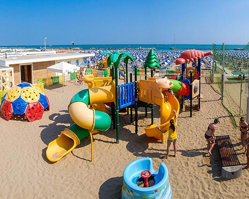 Giochi spiaggia Melù 90-93